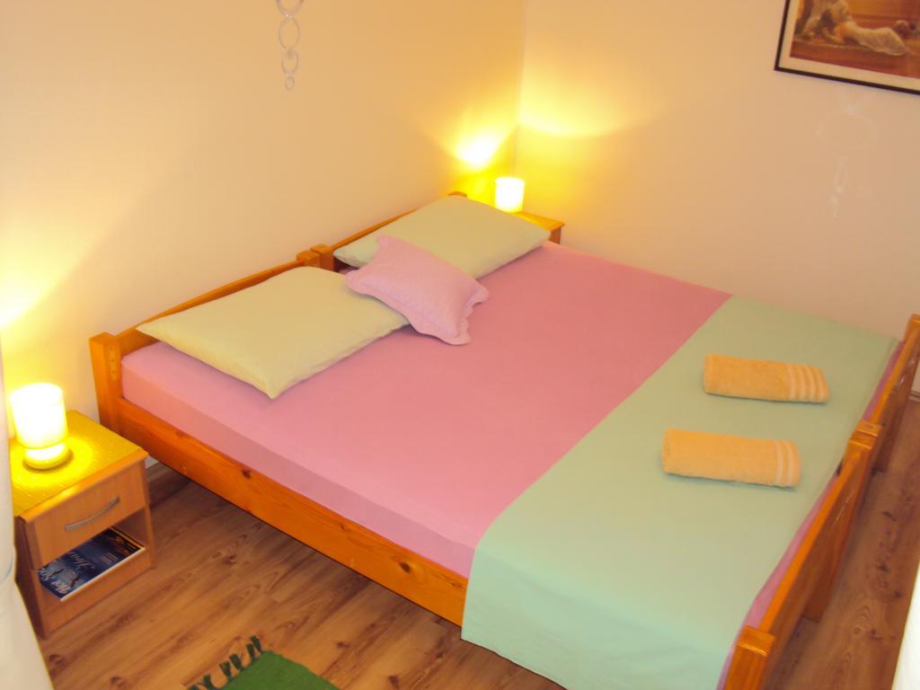 Apartments Green & Orange Хвар Екстериор снимка